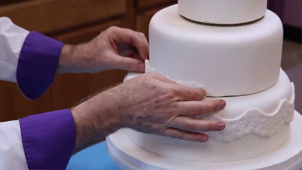 How much is a wedding cake?